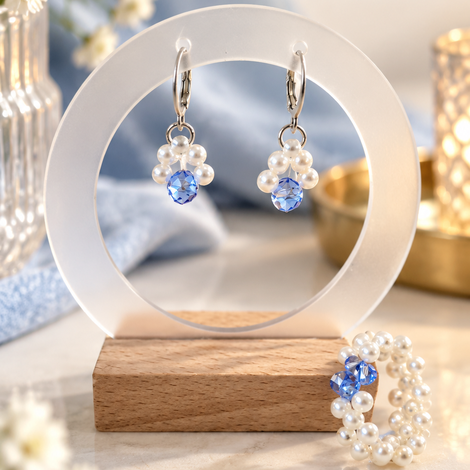 Set aus Ohrringen und Ring