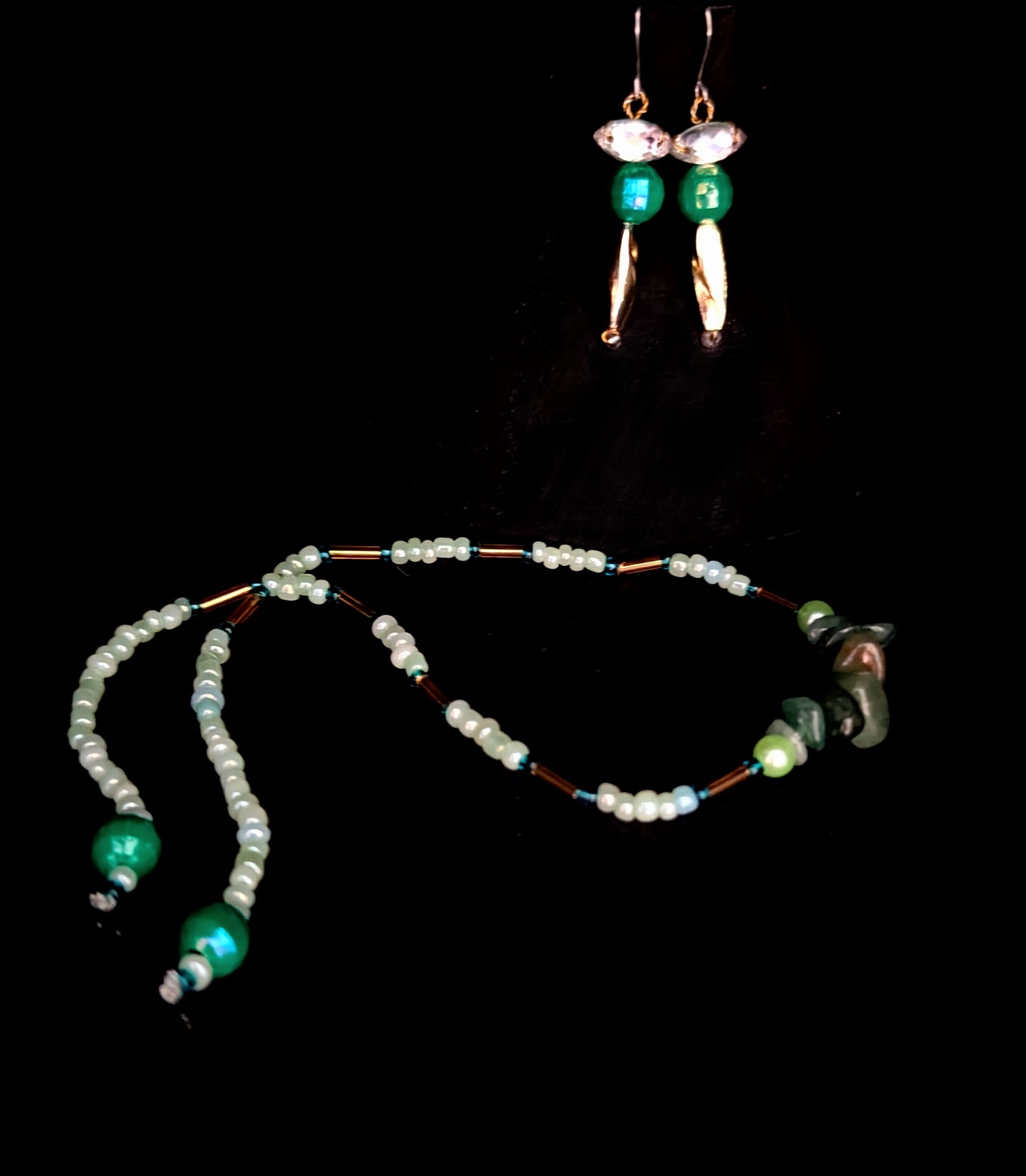 Armband mit Ohrringen