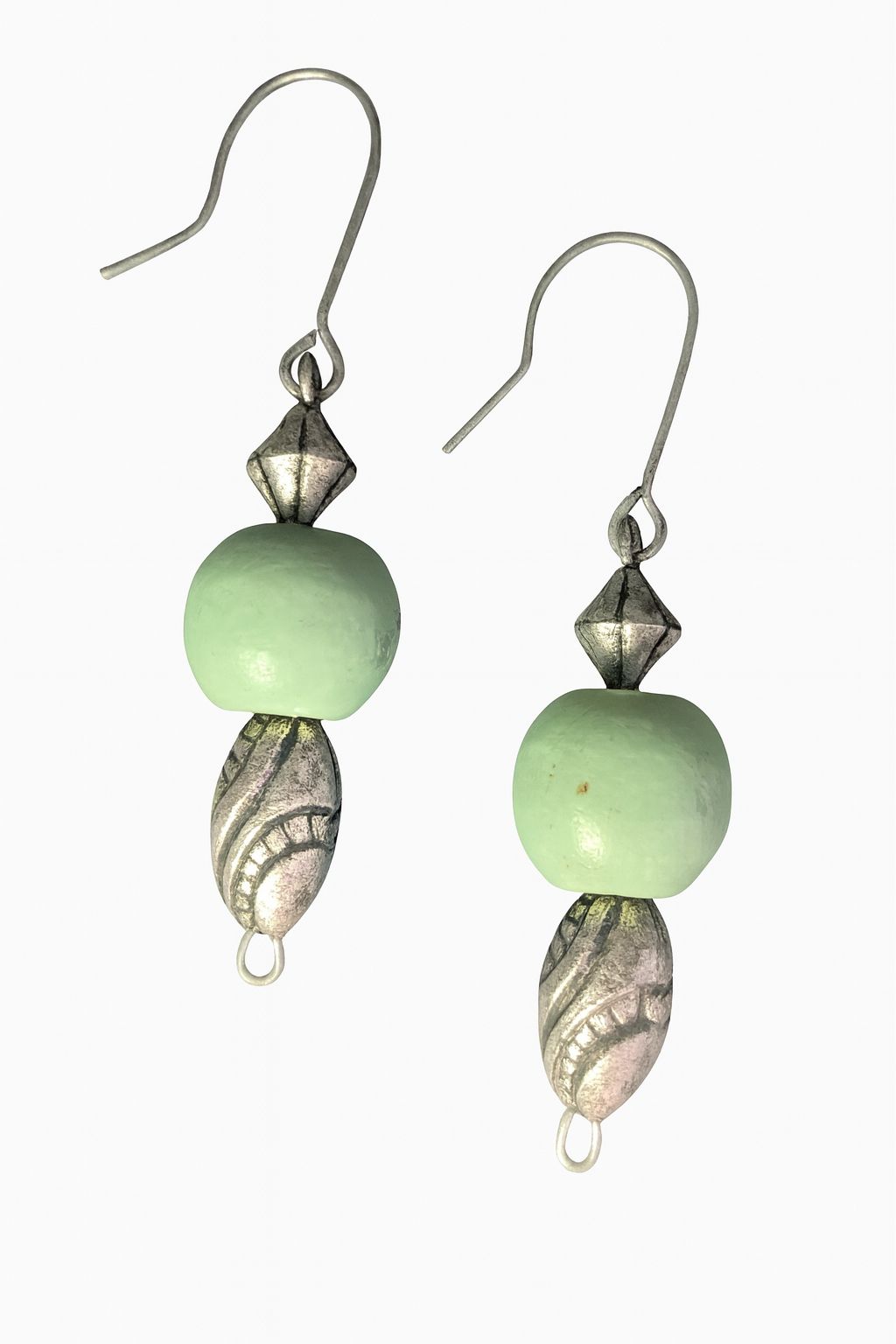 Grüne Perle mit Tropfen Ohrringe