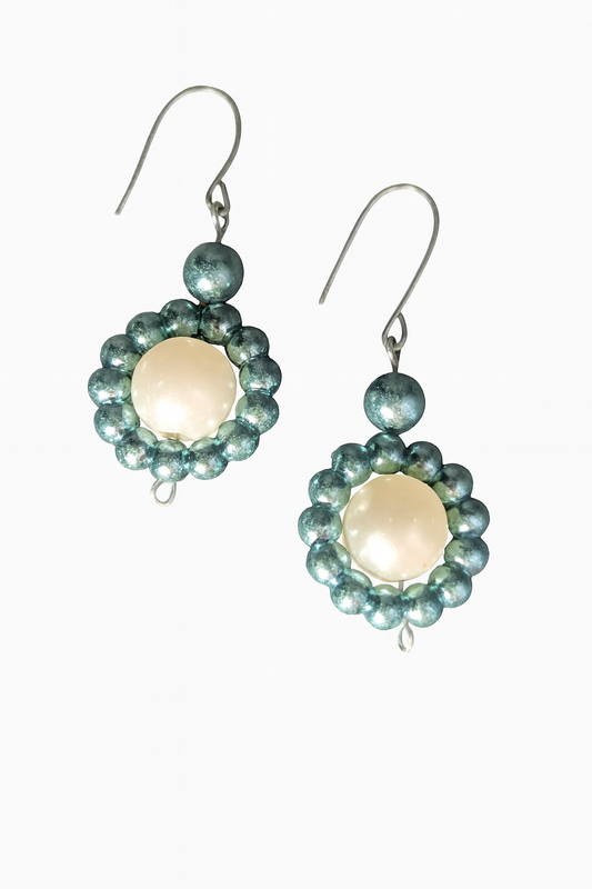 Perlen treffen Perle Ohrringe