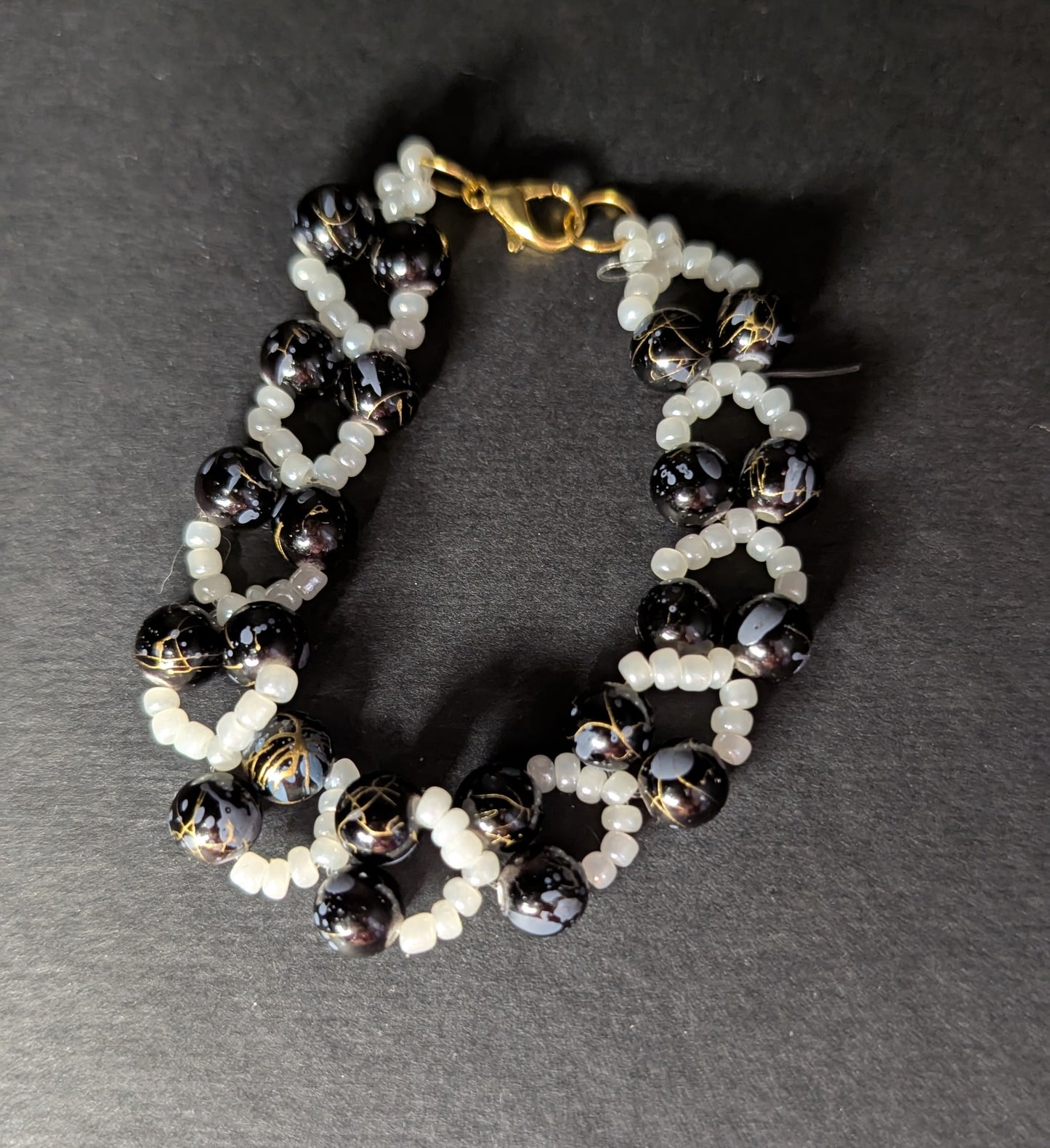 Blaue kleine Perle Armband