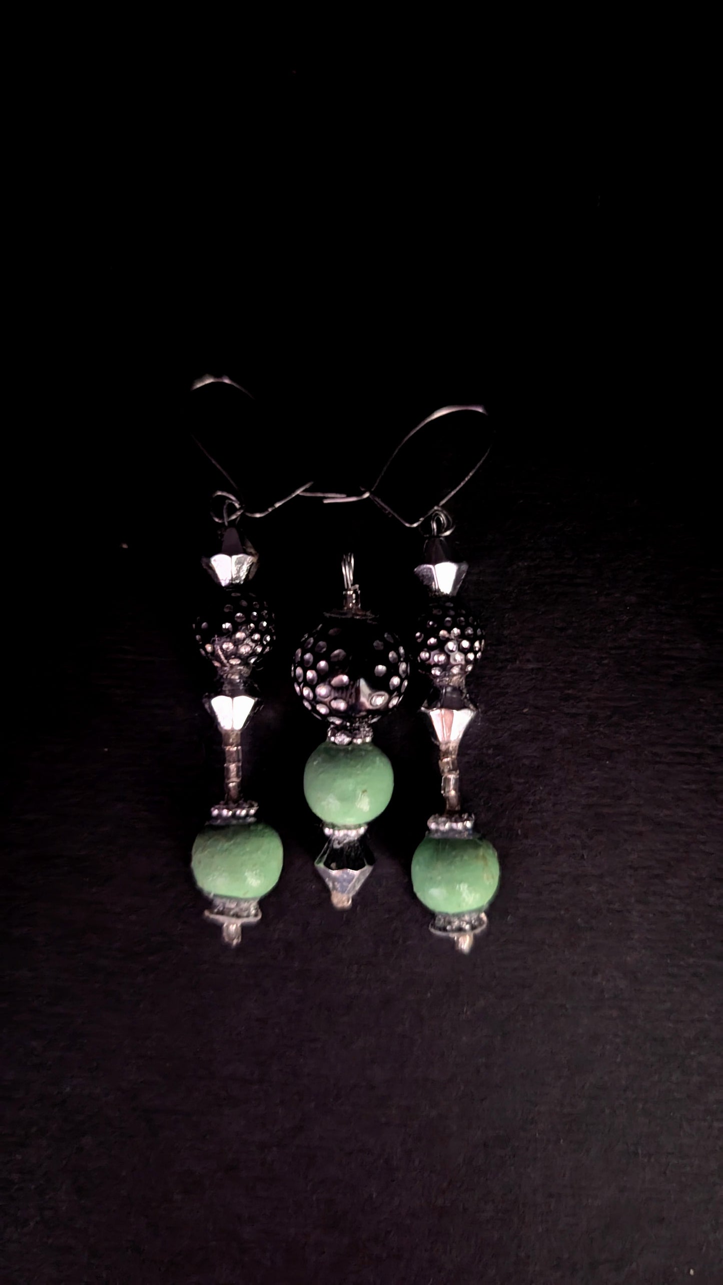 Greenohrringe mit Anhänger